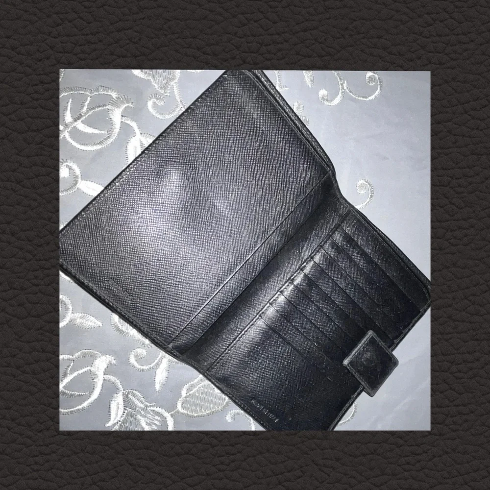 Prada Black Saffiano Leather Wallet Clutch - Picture 9 of 10